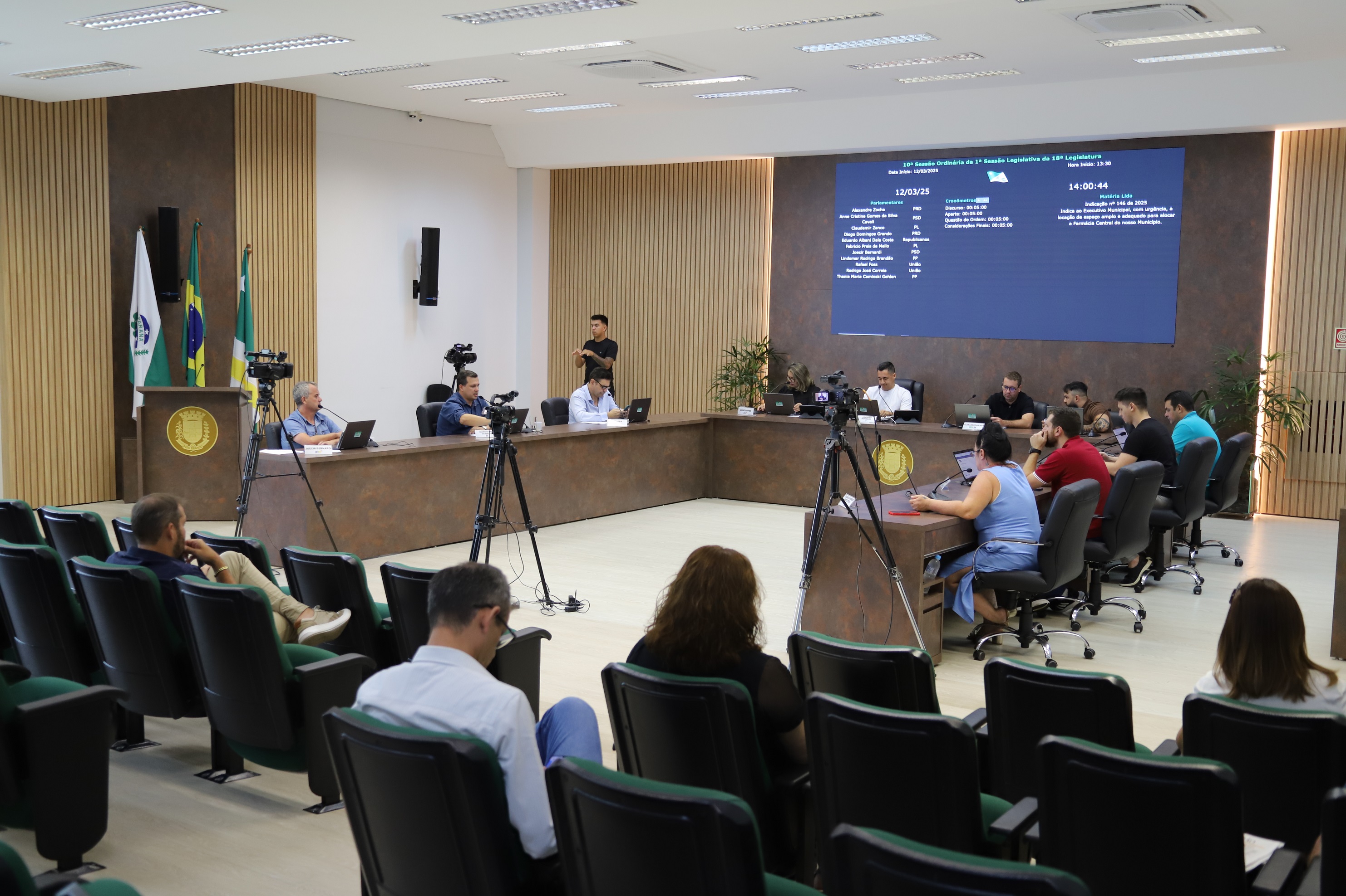 Aprovadas Moções de Aplausos em reconhecimento a atos de bravura de profissionais das Forças de Segurança e do SAMU