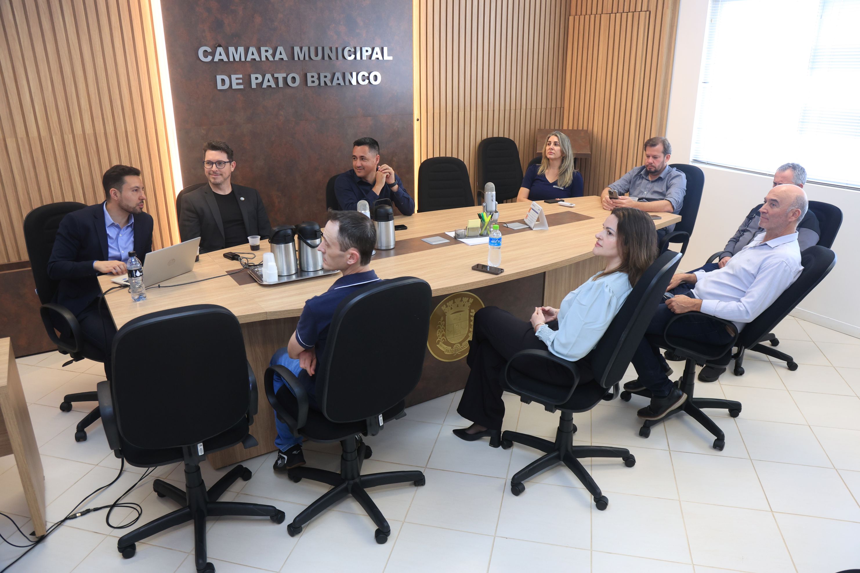 Câmara de Pato Branco recebeu visita técnica do TCE-PR para projeto piloto de avaliação do Poder Legislativo