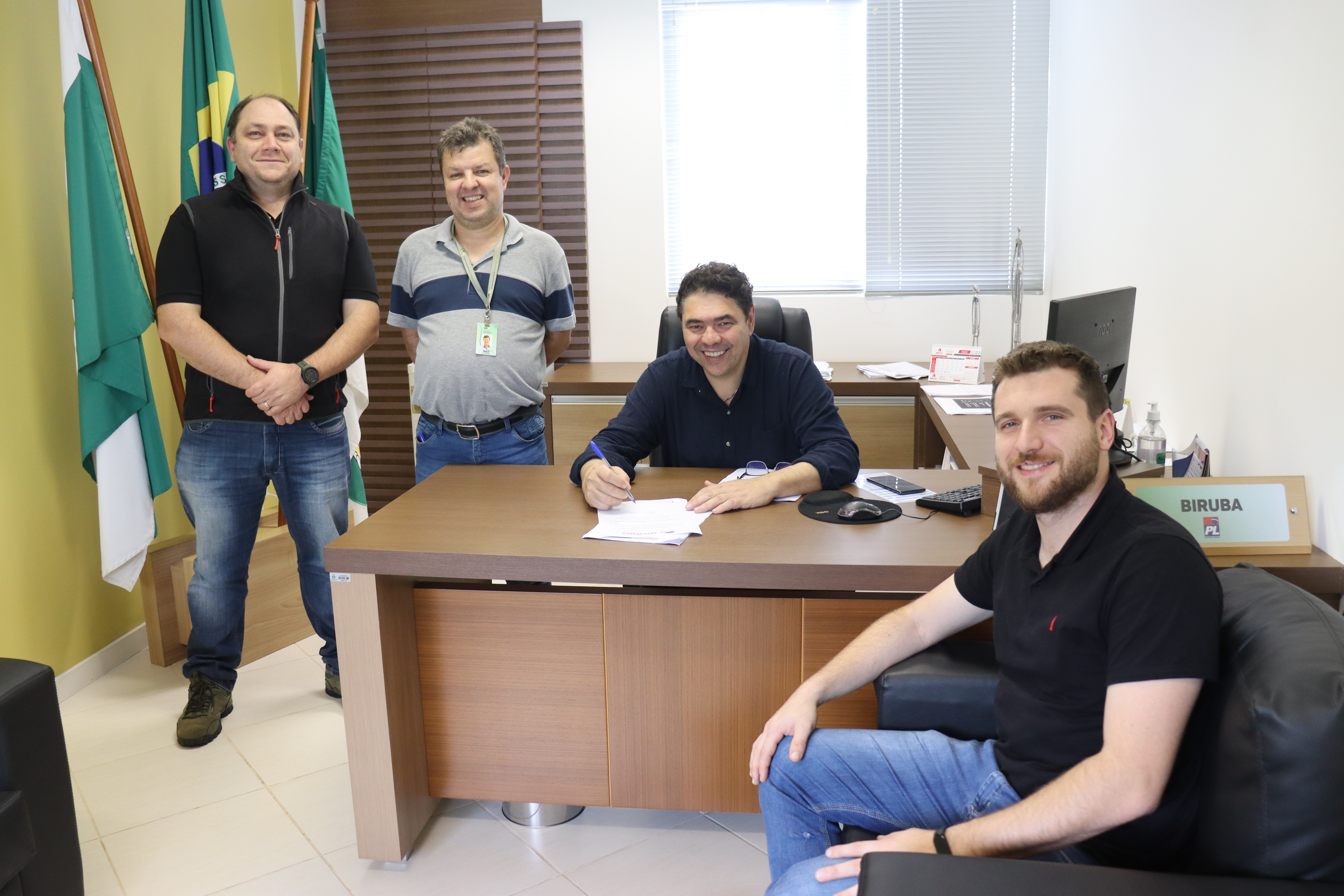 Câmara de Vereadores de Pato Branco conta com 0800 para Ouvidoria Parlamentar