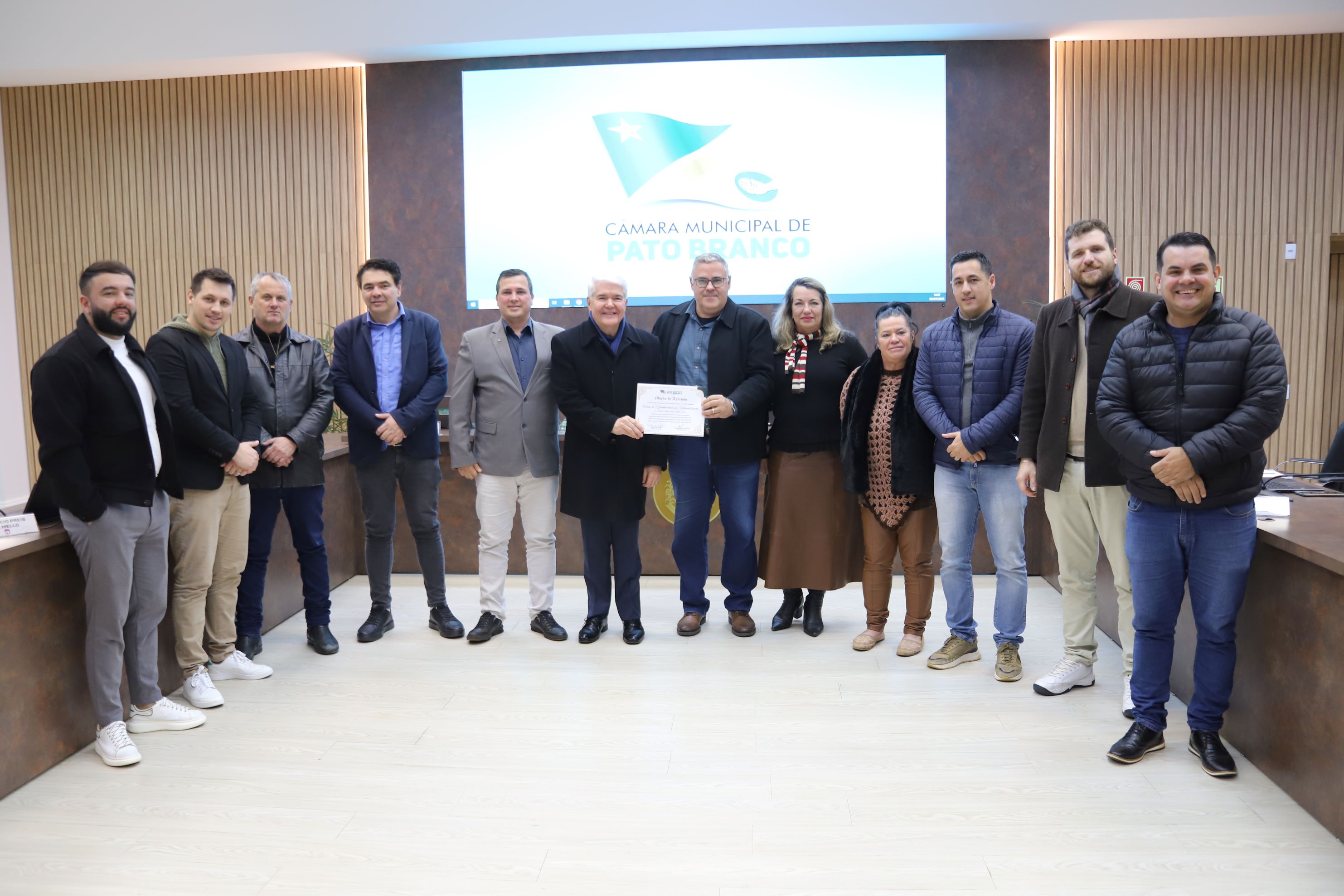 Curso de Administração do UNIMATER recebe Moção de Aplauso pelos seus 25 anos 