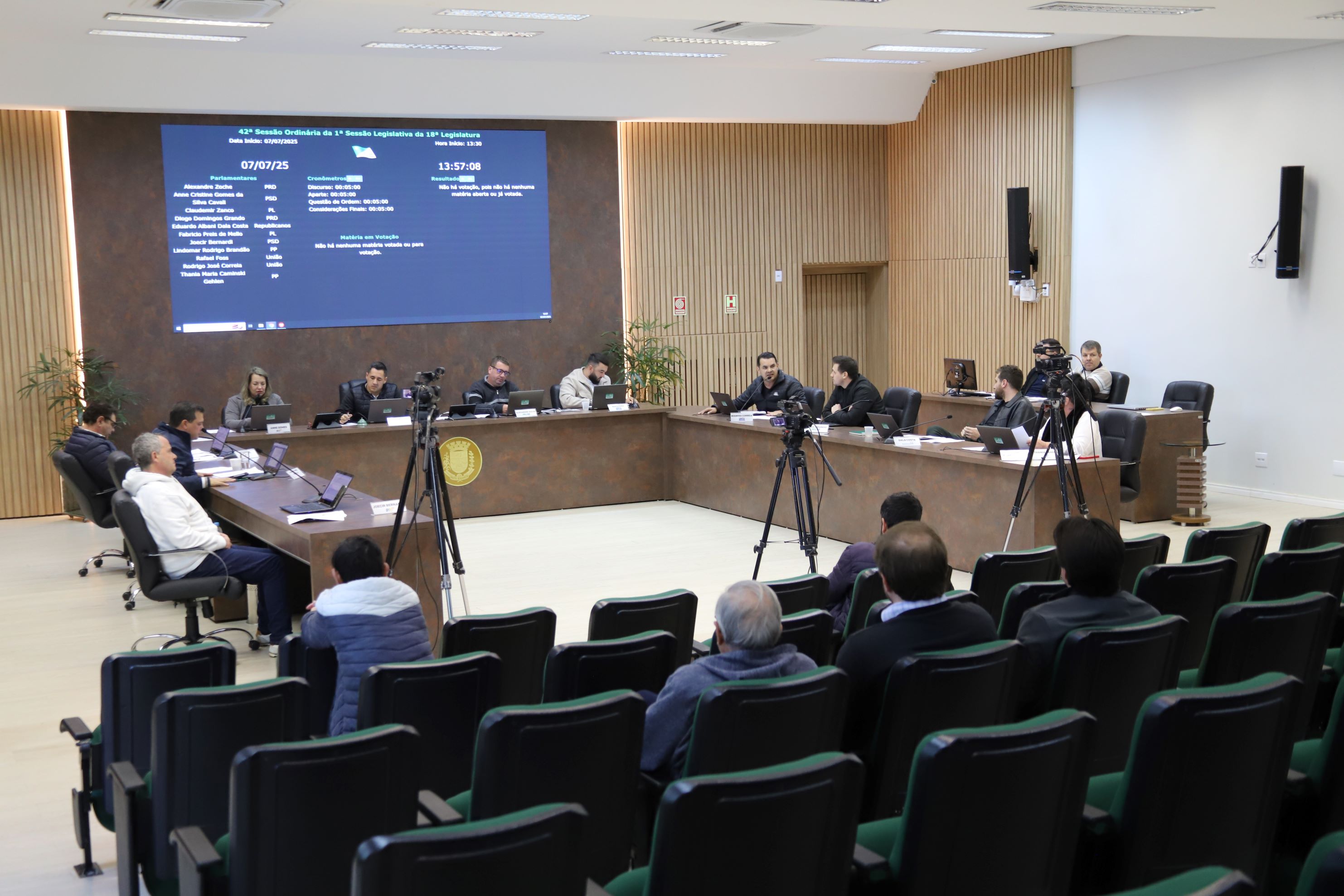 Legislativo aprova projeto do Executivo com passe livre no transporte público aos domingos e feriados