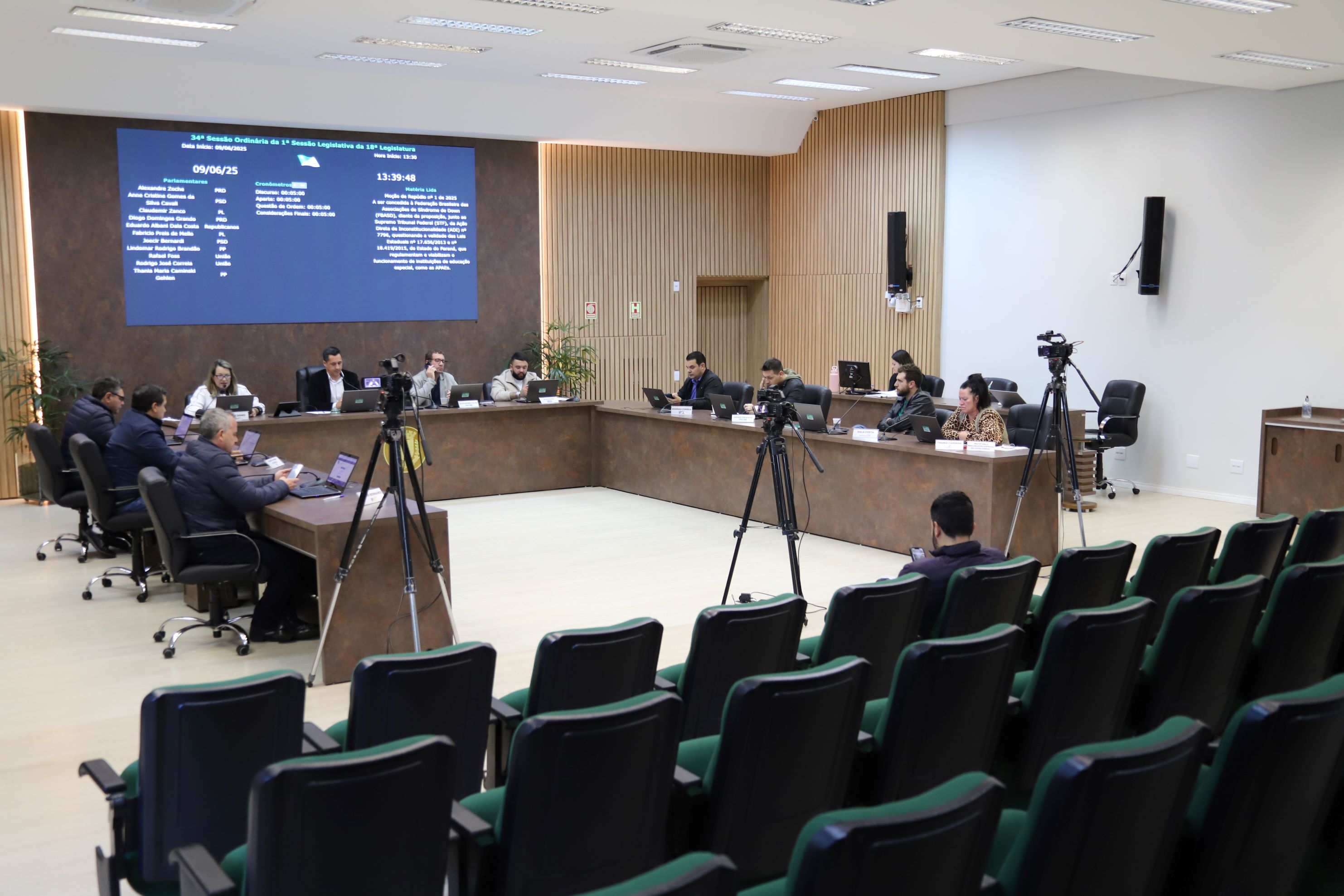 Vereadores reúnem-se para Sessão Ordinária